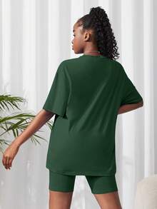 SHEIN 青少年女孩針織純色Logo T恤與短褲2件套 綠色 - 綠色 - 查看 2