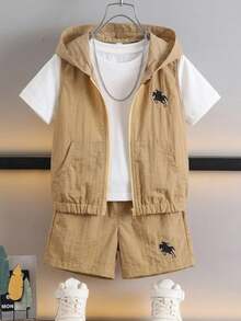SHEIN Conjunto de 3 piezas para niño pequeño, camiseta de manga corta con cuello redondo, chaleco, chaqueta y pantalones cortos, estilo casual preppy para vacaciones, regreso a la escuela, adecuado para fiesta de cumpleaños, fiesta, actuación, boda, bautizo, regreso a la escuela, uso diario, escuela, viajes, deportes, primavera y verano - Multicolor - Ver 3