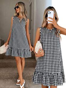 SHEIN 青少年女孩童裝度假休閒春夏時尚可愛圓領黑白格紋寬鬆A字拼接荷葉邊無袖娃娃裙 - 黑色 - 查看 2