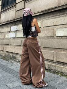 Coolane 女士夏季街头休闲外出运动日常穿搭返校节条纹纹理装饰宽松低腰弧形裤 - 棕色 - 查看 6