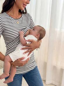 SHEIN Maternidad Camiseta de rayas bajo curvo amamantamiento - Blanco y Negro - Ver 3