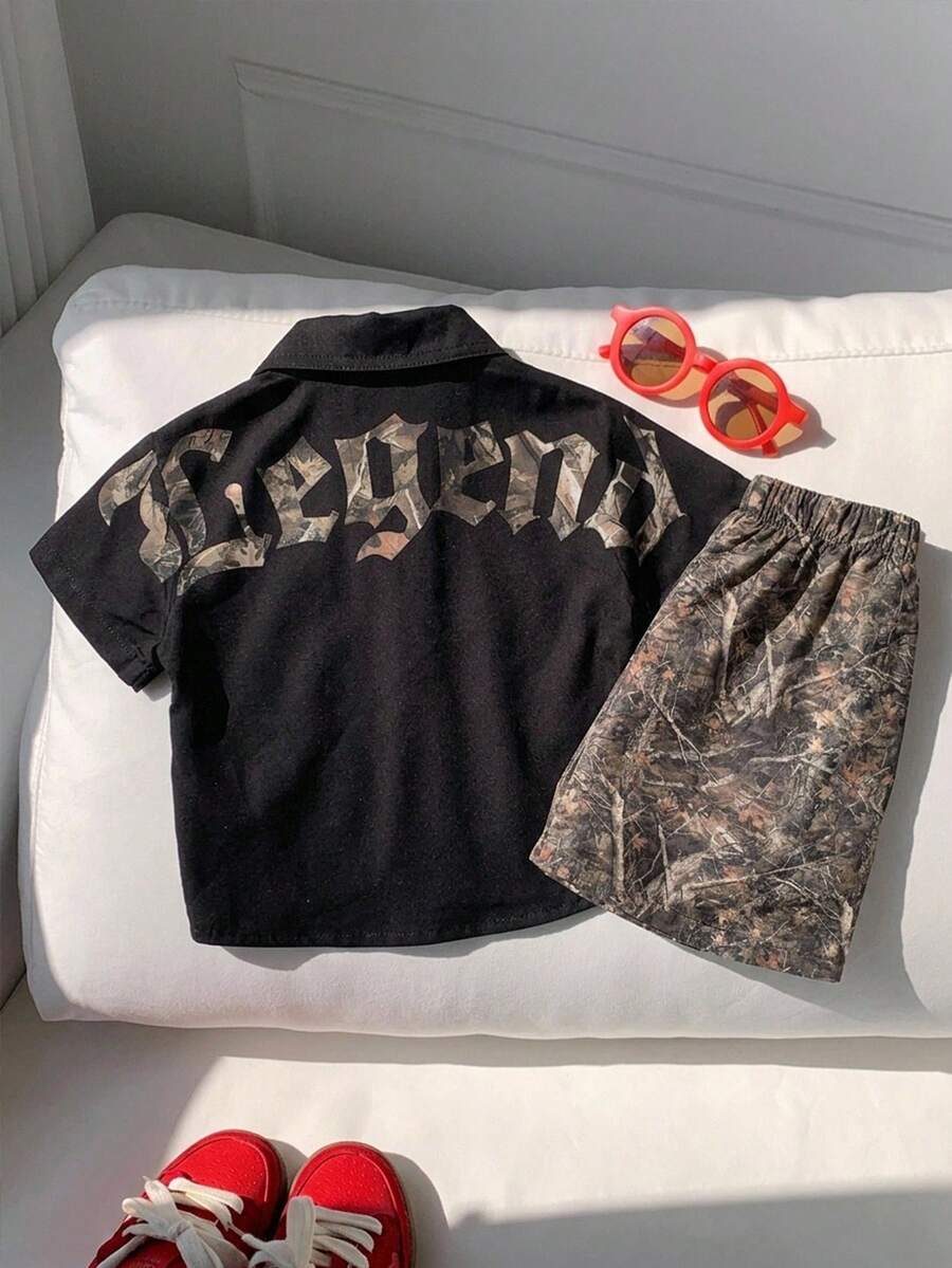 SHEIN Conjunto de 2 piezas para niños pequeños, camiseta de manga corta negra con estampado de letras, top tejido de estilo cargo, pantalones cortos cómodos, casuales y versátiles, adecuados para interiores, exteriores, uso diario, deportes, juegos, fiestas, fotografía, vacaciones y días festivos