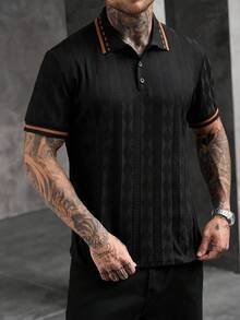 Manfinity Homme 男士度假休閒風 INS 靈感造型 幾何菱格紋提花針織短袖卡其色 Polo 衫，附鈕扣門襟，適合音樂節、夏威夷海灘度假及日常穿著，送男友或丈夫的理想禮物，展現法式優雅浪漫，男士幾何條紋紋理休閒 Polo 衫，男士領口 Polo 衫，老錢風 - 黑色 - 查看 7