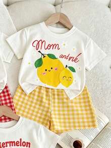 SHEIN 1 Set [Acak 3 Set, Kirim 1 Set] Set Kasual Sehari-hari Anak Perempuan Motif Bunga Lengan Pendek dan Celana Pendek, Cocok untuk Musim Panas, Set Motif Buah Kotak-kotak untuk Anak Perempuan - MultiWarna - View 5