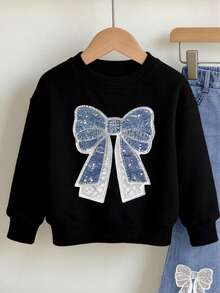 SHEIN 可愛女孩 2 件套 4-7 歲亮面蝴蝶結印花黑色運動衫 & 牛仔效果喇叭褲 甜美學院風 春/秋季童裝 - 彩色 - 查看 5