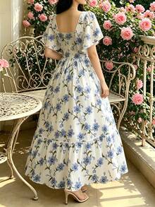Modelyn 碎花白蓝长款连衣裙，女士时尚方领泡泡袖短款连衣裙，温柔气质长裙，夏季休闲度假风连衣裙 - 彩色 - 查看 2