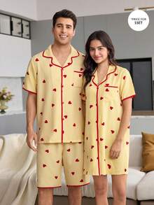 CoupledUp 男士對比滾邊細節愛心條紋印花翻領短袖睡衣套裝 - 彩色 - 查看 6
