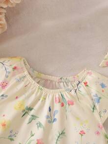 SHEIN 新生兒花卉印花圓領連身衣與髮帶 2 件套裝 - 彩色 - 查看 6