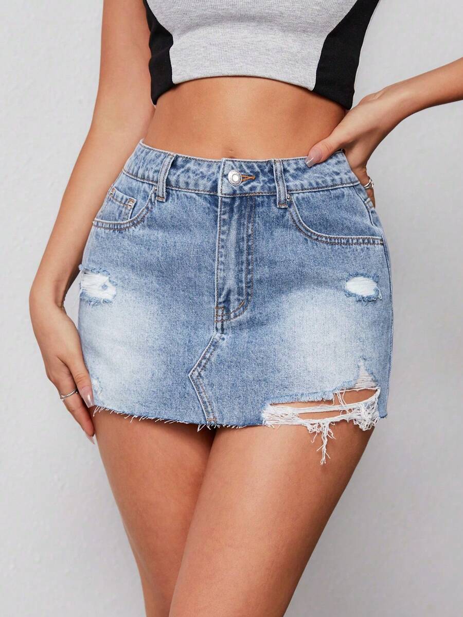 SHEIN EZwear 夏季破洞下摆牛仔迷你裙 - 中等水洗藍 - 查看 1