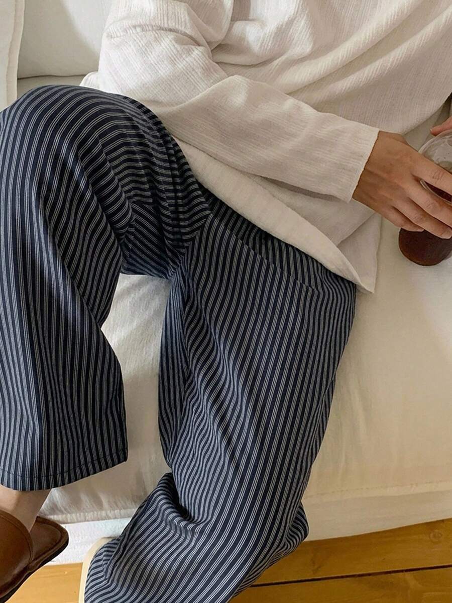DAZY 春夏款男士長條紋設計鬆緊腰居家休閒睡褲 - 藍白色 - 查看 1