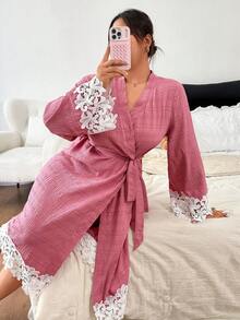 Napfluff CURVE Napfluff CURVE Plus Size Women's Lace Patchwork Woven Textured Cardigan Comfortable Wearable Robe - Pink - View 1