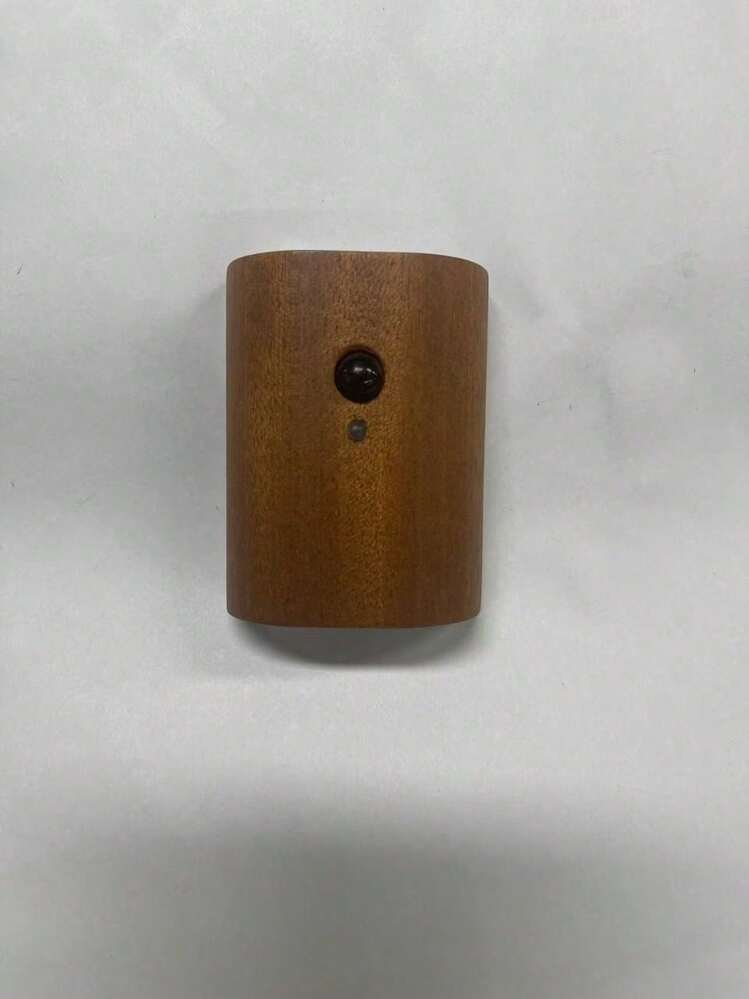 一款USB充电式磁吸木纹感应夜灯，LED床头阅读灯，智能联动感应楼梯夜灯。可充电，适用于楼梯照明、走廊照明和家居装饰。 - A款-均碼 - 查看 11