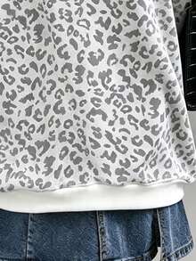 SHEIN Sweet & Cool Grey Leopard Print Half-Zip Sweatshirt, American Vintage Student Style, Loose & Slouchy Fit, Suitable For Girls & Women, Personalized Leopard Print Top, Spring/Autumn/Winter Outfit - Multicolor - View 3