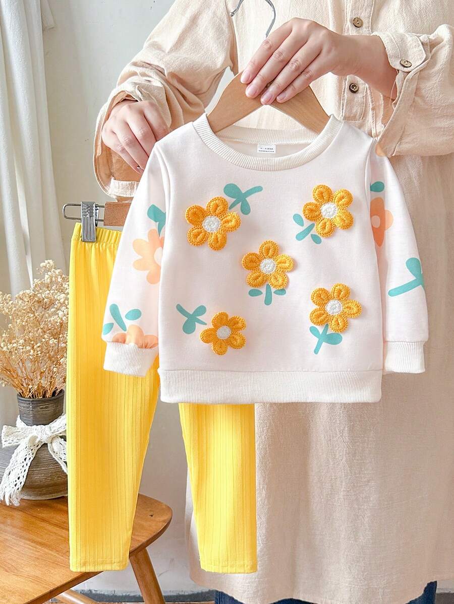 SHEIN Vintaside Kids 女嬰秋季針織可愛優雅黃色3D鉤編+印花衛衣上衣與黃色針織羅紋內搭褲套裝 - 黃色 - 查看 1