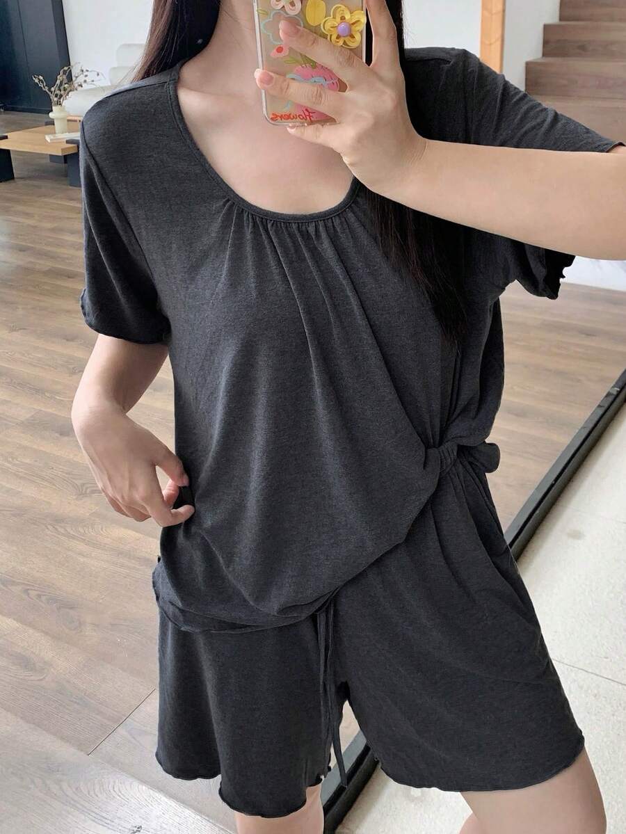 Dazy Plus 夏季寬鬆休閒睡褲短褲套裝,抽褶設計與波浪下擺 - 深灰色 - 查看 1