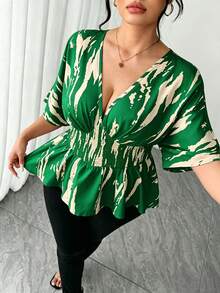 SHEIN Clasi 女款大尺碼V領蝙蝠袖休閒襯衫，外出上衣，適合派對與通勤 - 綠色 - 查看 5