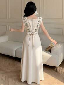 Celisse Robe longue élégante pour femme avec ceinture enveloppante 2 en 1 brodée de sequins - Nude - Voir 2