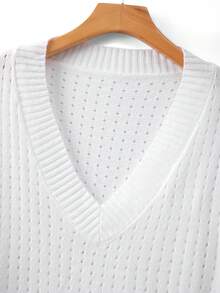 SHEIN CURVE+ Plus Size Casual Hollow V-Neck Mid-Sleeve Pullover Sweater - White - View 3