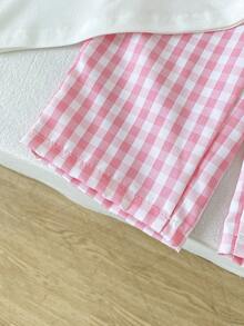 SHEIN Playful Pals 2-teiliges Sommer-Mode-Set für Baby-Mädchen im minimalistischen Streetstyle, weißes Kurzarm-T-Shirt mit rosa karierter Stickerei-Dekoration auf der Brust und rosa gestreifte lange Hose, geeignet für Alltag, Schule, Lässig und Sport - Pink - Übersicht 9