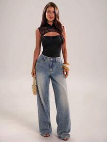 SHEIN BAE بودي نسائي من الدانتيل بتصميم مرقع ومفرغ، بقصة ضيقة، متعدد الاستخدامات للارتداء اليومي - الأسود - مشاهدة 3