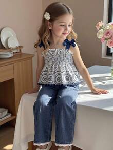 SHEIN Xiyin Girls 2-Piece Set, French Pastoral Floral Print Smocked Camisole Top With Bow Tie Shoulder Straps + Denim Wide Leg Long Pants With Lace Trim Hem, Sweet Outfit For Girls, 4-7 Years Old Summer Bohemian Cute Casual Vacation Style - White - View 4