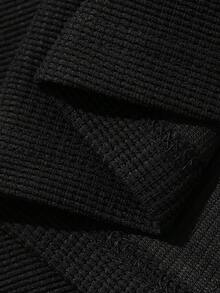 DAZY Men's Textured Fabric Patchwork Contrast Collar Basic Half-Placket T-Shirt - Black - View 6