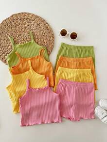 SHEIN LMoss Kids Set Pakaian Musim Panas Anak Perempuan (8 pcs/acak), Atasan Camisole Rajut Bergaris Polos dan Celana Pendek Kasual, Pakaian Rumah Lucu Sehari-hari untuk Anak Perempuan, Warna Permen - MultiWarna - View 4