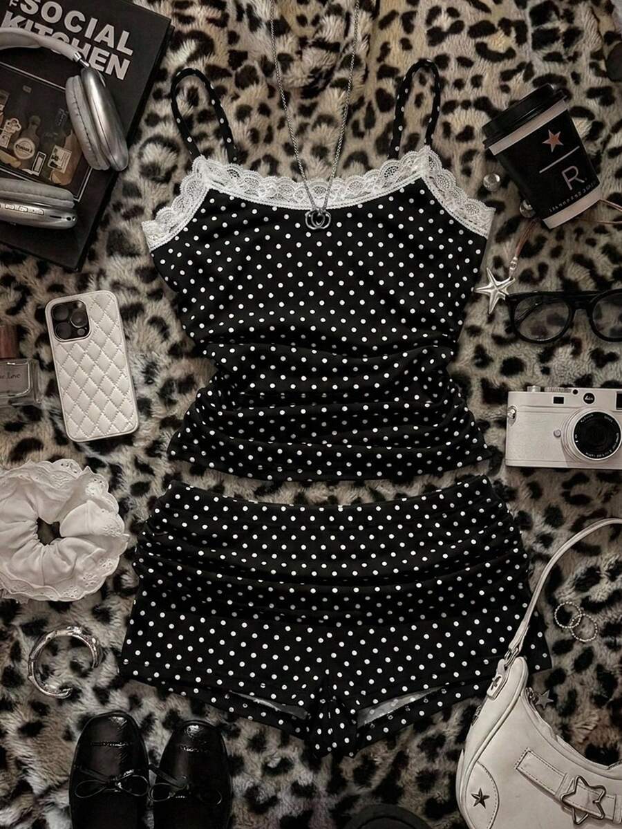 Attitoon 女款休閒復古蕾絲背心與低腰短褲兩件套,波點造型,Y2K風格,適合日常通勤、約會、派對、秋冬春夏、聖誕節、新年、感恩節、婚禮、海灘、畢業典禮,時尚優雅休閒,適合外出約會通勤 - 彩色 - 查看 1
