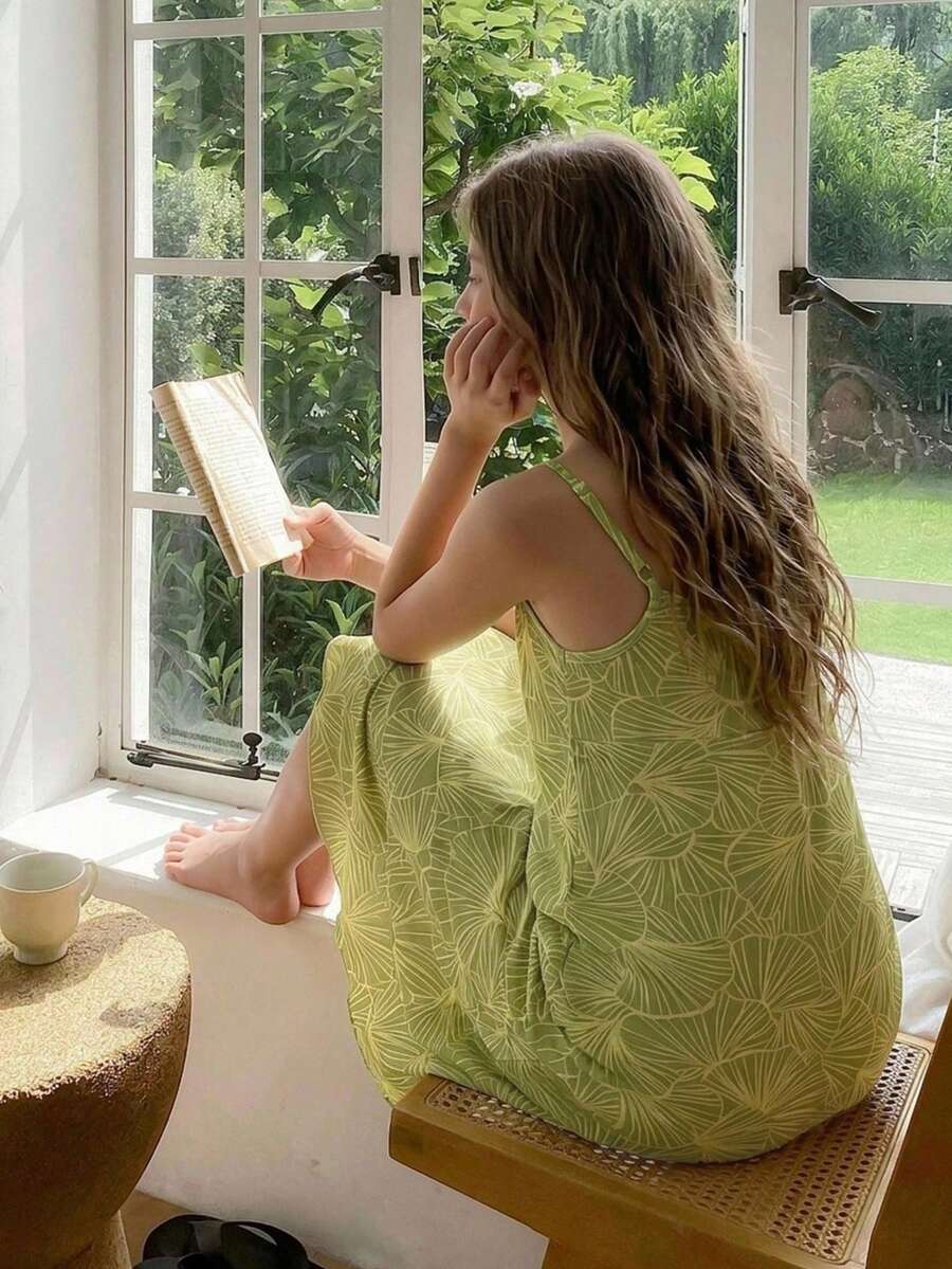 DAZY Tween Girl Summer New Elegant Printed Vacation Cami Dress - Green - View 1