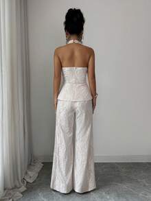 Elenzga Setelan Gaun Pengantin Musim Panas Gaya Dewasa Model Halter Neck Berongga dengan Renda dan Pinggang Ramping, Celana Lebar - MultiWarna - View 2