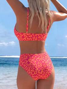 Swim Lushoire 女款夏季度假海灘玫瑰紅豹紋性感可拆卸細肩帶平胸式高腰比基尼套裝 - 彩色 - 查看 4