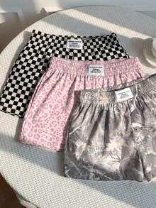 SHEIN EZwear 3件組舒適女款短款休閒短褲，梭織布料，適合日常穿著，迷彩印花短褲套裝 - 彩色 - 查看 3