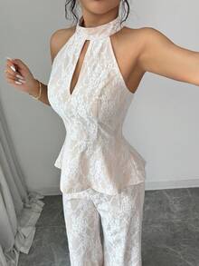 Elenzga Setelan Gaun Pengantin Musim Panas Gaya Dewasa Model Halter Neck Berongga dengan Renda dan Pinggang Ramping, Celana Lebar - MultiWarna - View 8