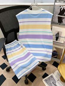 Manfinity Joysei Conjunto de camiseta sin mangas y pantalones cortos con rayas de color contrastante para hombre, vacaciones - Multicolor - Ver 2