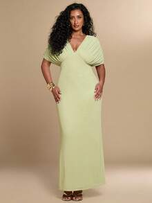 SHEIN BAE CURVE Plus Size Women's Deep V-Neck Lime Green Pleated Batwing Sleeve Dress, Elegant Formal Wedding Wedding Guest Party Guest Solid Color Summer Wedding - Green - View 5