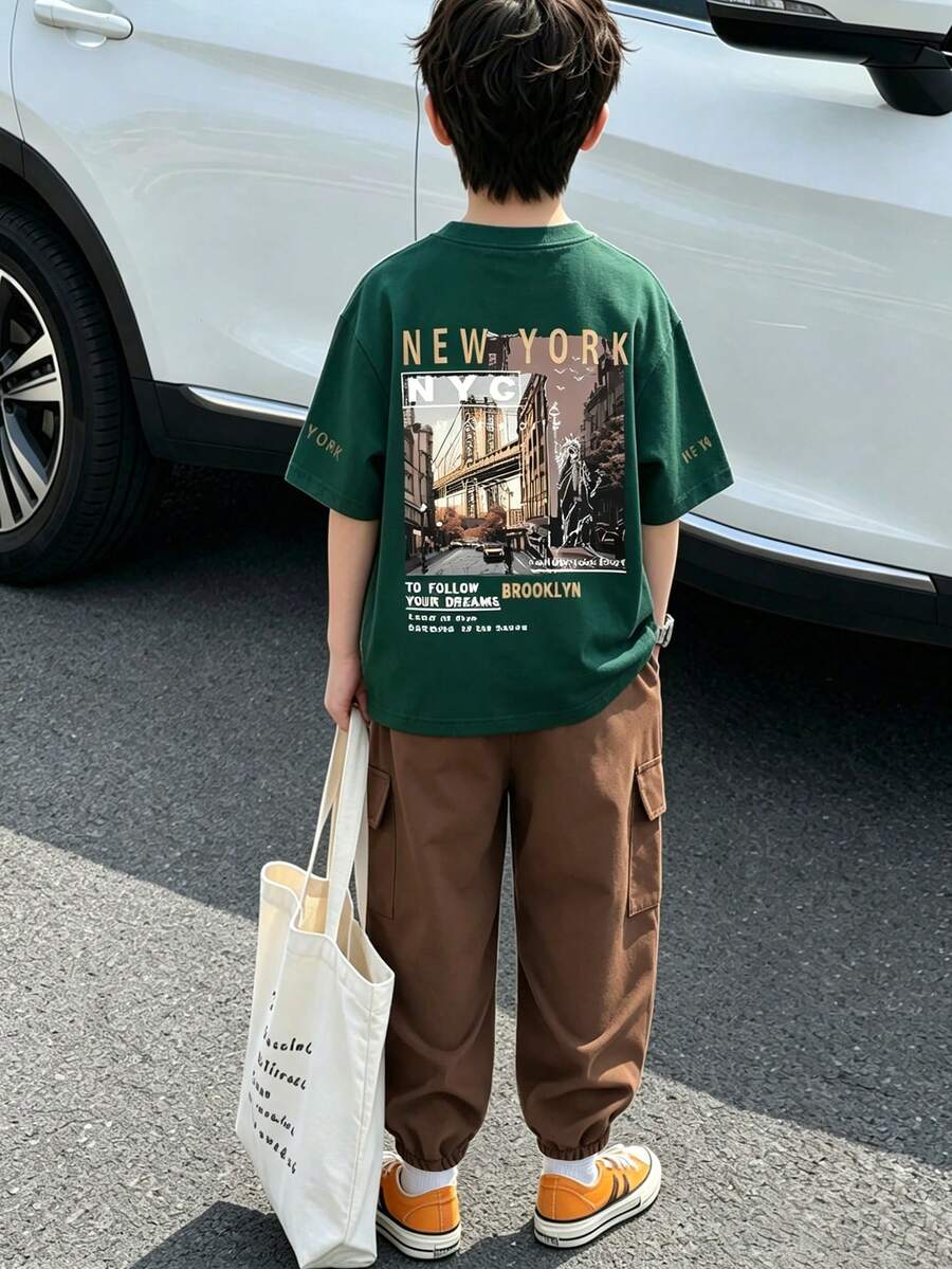 2件組 青少年男孩酷炫趣味英文文字與現代建築圖案印花 時尚圓領短袖T恤與工裝褲套裝，適合假期派對、春/夏/秋季，休閒舒適，夏季首選，時尚休閒穿搭，春/夏/秋季街頭風，外出休閒穿搭，返校派對