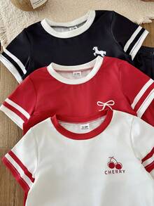 SHEIN 女嬰幼兒新生兒 0-3歲 秋冬春夏休閒風 3色 6件/3套外出套裝 短袖印花上衣與短款印花褲，舒適衣著適合戶外活動 - 彩色 - 查看 4