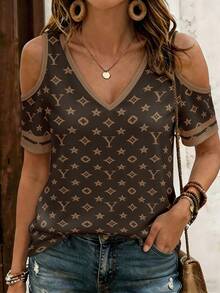 EMERY ROSE Star Letter Slogan & Floral Print Fashion V-Neck Off-Shoulder Short Sleeve T-Shirt - Multicolor - View 1