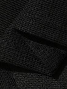 DAZY Men's Textured Fabric Contrast Color Basic Half-Button T-Shirt - Black - View 6