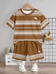 Young Boy Casual Minimalist T-Shirt Set, Classic Retro Striped Pattern Print, Classic Handsome Exquisite Small Logo Knight Pattern Print, Suitable For Spring/Summer, Suitable For Campus - Multicolor - View 2