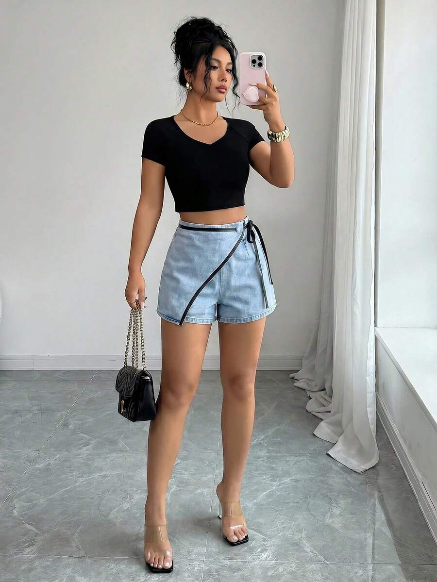SHEIN Clasi Women's Fashion Versatile Colorblock Tie-Up Asymmetrical Hem Denim Shorts Going Out Vacation Light Blue Summer Casual Streetwear - Blue - View 1