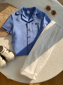 SHEIN 兒童小男孩/小女孩，小男孩 2 件組 春/夏休閒度假風短袖襯衫與長褲套裝，小男孩夏季服飾，穿搭，Squishy - 藍色 - 查看 6