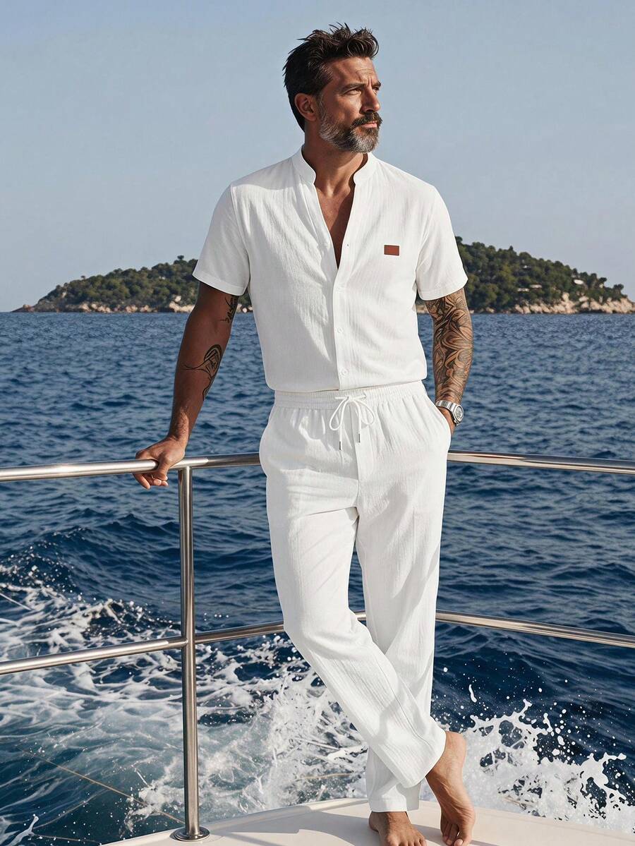 Manfinity RebelGame Men's White Summer Tropical Vacation Linen Set 2 Piece,Mandarin Cutout Collar Short Sleeve Henley Shirt & Drawstring Elastic Waist Casual Pants Set - Multicolor - View 1