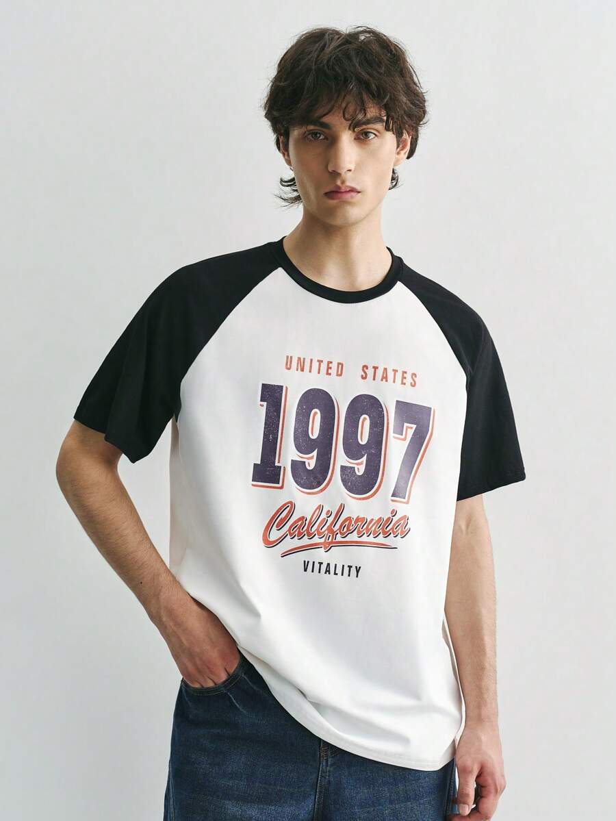Sonviro Kaos Lengan Raglan Pria Ukuran Standar, Desain Grafis Retro Minimalis Kasual 1997, Cocok untuk Musim Semi & Musim Panas, Pakaian Olahraga - Hitam dan Putih - View 1