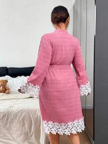 Napfluff CURVE Napfluff CURVE Plus Size Women's Lace Patchwork Woven Textured Cardigan Comfortable Wearable Robe - Pink - View 2