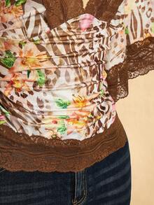 SHEIN ICON Plus Size Y2K Vintage Sexy Leopard Print V-Neck Lace Patchwork Flare Sleeve Top - Brown - View 8