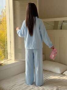 DAZY Ropa de otoño para niñas preadolescentes Conjunto de ropa de estar en casa con estampado de corazones en todo el Body y ribete de contraste - Azul - Ver 2