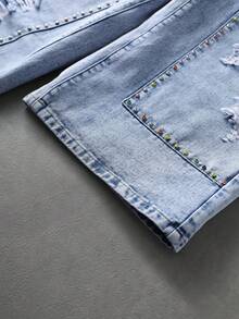 ROMWE MEN Celana Jeans Pria Gaya Y2K Model Lebar, Jeans Biru Muda Pudar dengan Efek Sobek dan Usang, Hiasan Rivet Warna-warni, Jeans Gaya Kargo Longgar Gaya Jalanan, Jeans Pria untuk Semua Musim. - Biru - View 7