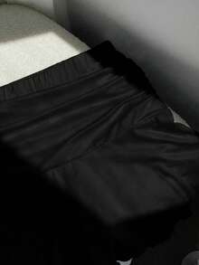 Comfortcana Women's Solid Color Pleated Elastic Waist Casual Ruffle Hem Skirt - Black - View 4