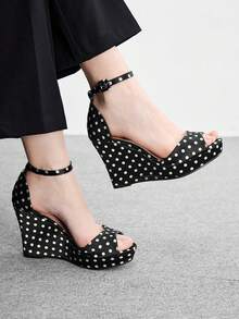 Black polka dot